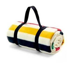 Hudson's Bay Polar Throw One Size Multi Stripe